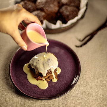 Chocolate brioche with vanilla sauce